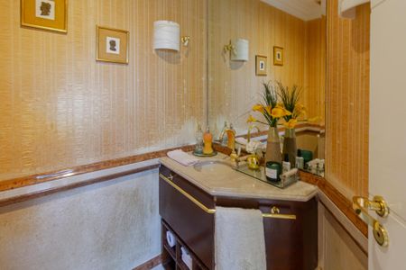 Apartamento à venda com 368m², 4 quartos e 4 vagasLavabo