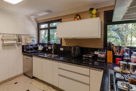 Apartamento à venda com 368m², 4 quartos e 4 vagasCozinha