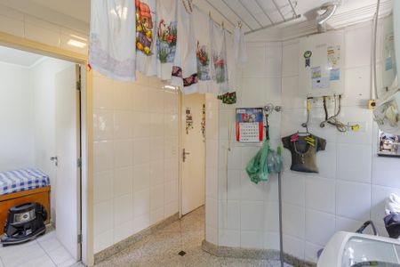 Apartamento à venda com 368m², 4 quartos e 4 vagasÁrea de Serviço