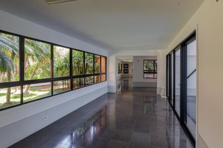 Apartamento à venda com 368m², 4 quartos e 4 vagasÁrea comum