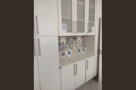 Apartamento à venda com 212m², 4 quartos e 3 vagas