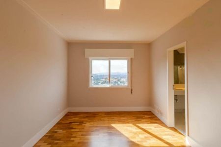 Apartamento à venda com 212m², 4 quartos e 3 vagas