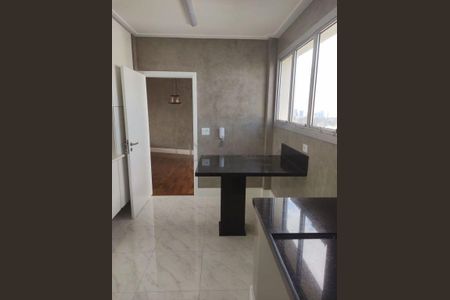 Apartamento à venda com 212m², 4 quartos e 3 vagas