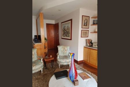 Apartamento à venda com 140m², 4 quartos e 3 vagas