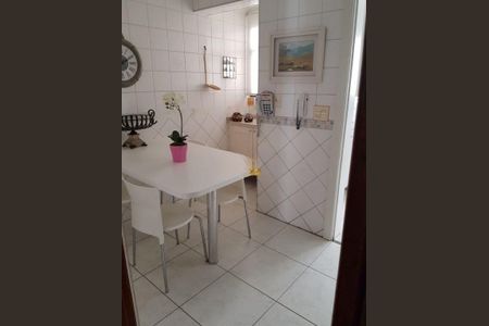 Apartamento à venda com 140m², 4 quartos e 3 vagas