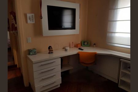 Apartamento à venda com 140m², 4 quartos e 3 vagas