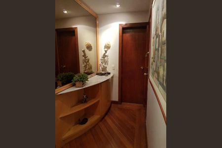 Apartamento à venda com 140m², 4 quartos e 3 vagas