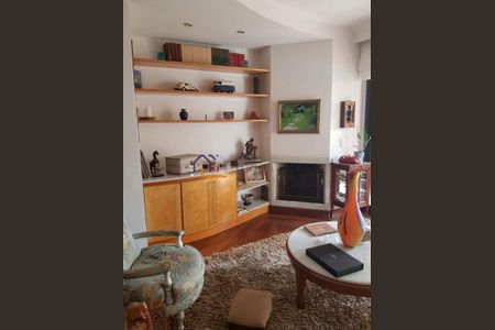 Apartamento à venda com 140m², 4 quartos e 3 vagas