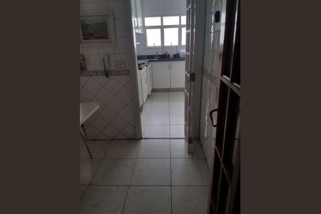 Apartamento à venda com 140m², 4 quartos e 3 vagas