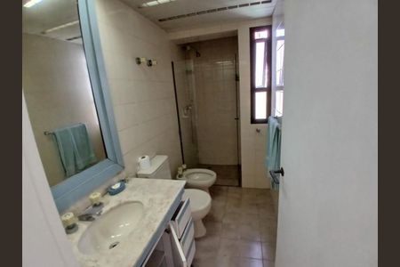 Apartamento à venda com 144m², 4 quartos e 3 vagas
