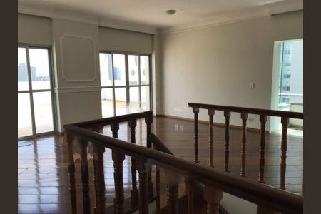 Apartamento para alugar com 246m², 2 quartos e 4 vagas