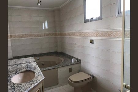 Apartamento para alugar com 246m², 2 quartos e 4 vagas