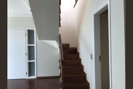 Apartamento para alugar com 246m², 2 quartos e 4 vagas