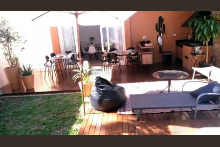 Casa à venda com 409m², 3 quartos e 2 vagas