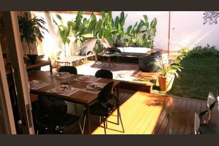 Casa à venda com 409m², 3 quartos e 2 vagas