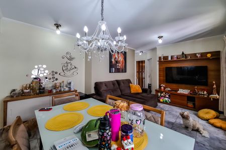 Apartamento à venda com 69m², 2 quartos e 2 vagas Apartamento à venda com 69m², 2 quartos e 2 vagasSala