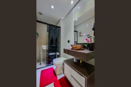 Apartamento à venda com 69m², 2 quartos e 2 vagas Apartamento à venda com 69m², 2 quartos e 2 vagasBanheiro