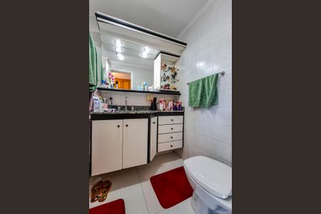 Apartamento à venda com 69m², 2 quartos e 2 vagas Apartamento à venda com 69m², 2 quartos e 2 vagasBanheiro Suíte