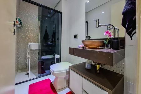 Apartamento à venda com 69m², 2 quartos e 2 vagas Apartamento à venda com 69m², 2 quartos e 2 vagasBanheiro