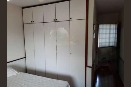 Casa à venda com 350m², 4 quartos e 4 vagas