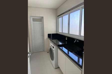Apartamento para alugar com 159m², 3 quartos e 3 vagas