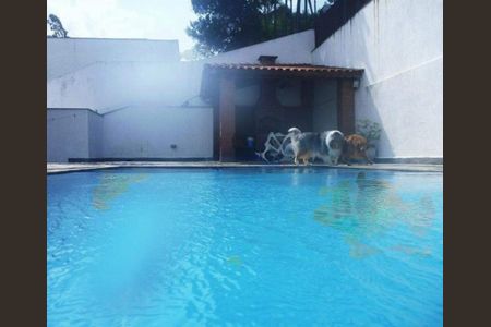 Casa à venda com 375m², 4 quartos e 5 vagas