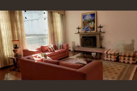 Casa à venda com 375m², 4 quartos e 5 vagas