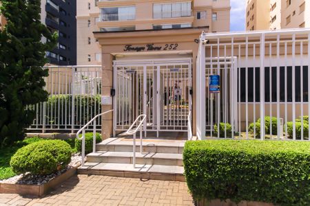 Apartamento à venda com 126m², 3 quartos e 2 vagasFachada