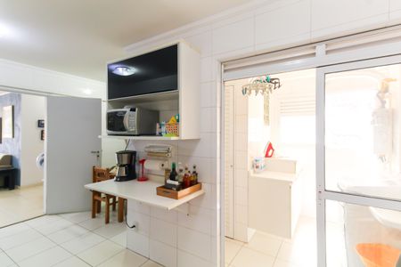 Apartamento à venda com 126m², 3 quartos e 2 vagasCozinha