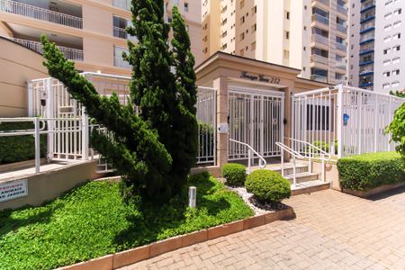 Apartamento à venda com 126m², 3 quartos e 2 vagasFachada