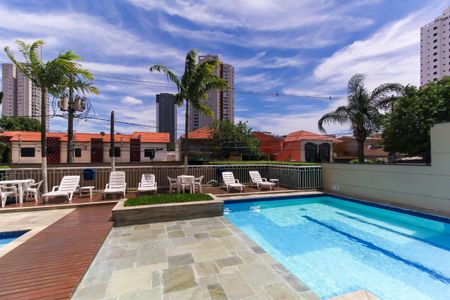 Apartamento à venda com 126m², 3 quartos e 2 vagasÁrea comum - Piscina