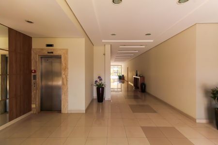 Apartamento à venda com 126m², 3 quartos e 2 vagasHall