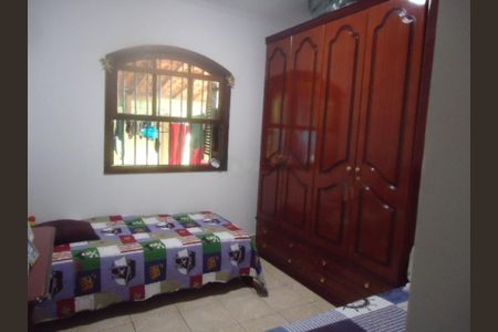 Casa à venda com 180m², 3 quartos e 2 vagas