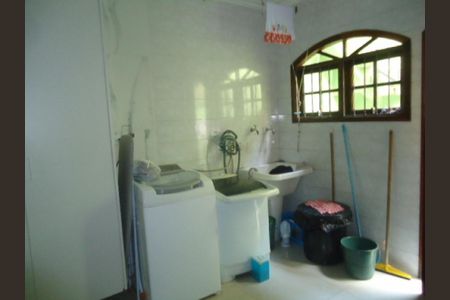 Casa à venda com 180m², 3 quartos e 2 vagas