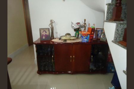 Casa à venda com 180m², 3 quartos e 2 vagas