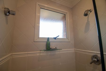 Casa à venda com 509m², 5 quartos e 5 vagas Casa à venda com 509m², 5 quartos e 5 vagasBanheiro da Suíte 3