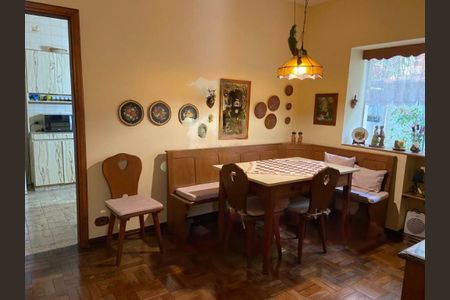 Casa à venda com 350m², 3 quartos e 4 vagas