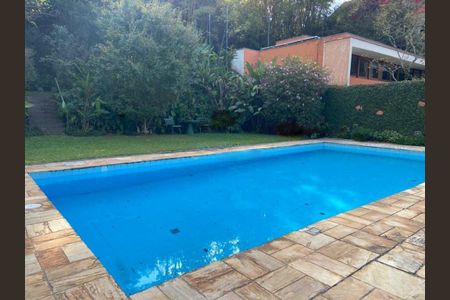 Casa à venda com 350m², 3 quartos e 4 vagas