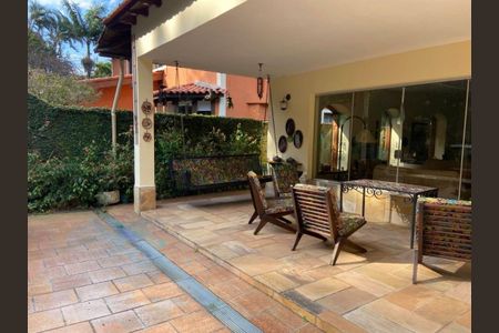 Casa à venda com 350m², 3 quartos e 4 vagas