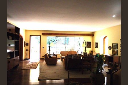 Casa à venda com 350m², 3 quartos e 4 vagas