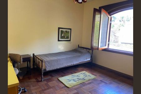 Casa à venda com 350m², 3 quartos e 4 vagas