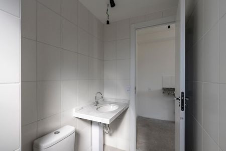 Studio à venda com 26m², 1 quarto e sem vaga Studio à venda com 26m², 1 quarto e sem vagaBanheiro