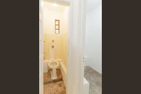 Apartamento à venda com 83m², 3 quartos e sem vagaBanheiro de serviço