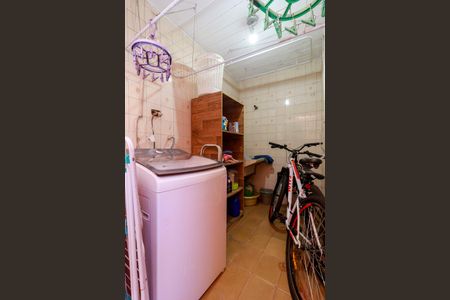 Casa à venda com 190m², 3 quartos e 4 vagasÁrea de Serviço