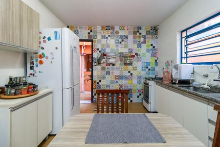 Casa à venda com 190m², 3 quartos e 4 vagasCozinha