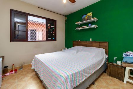 Casa à venda com 190m², 3 quartos e 4 vagasSuíte