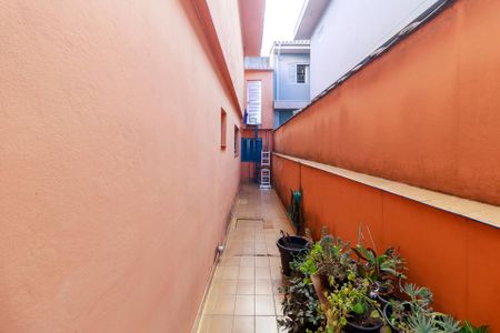 Casa à venda com 190m², 3 quartos e 4 vagasQuintal