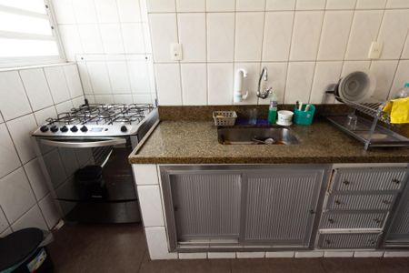 Casa à venda com 180m², 3 quartos e 2 vagasCozinha