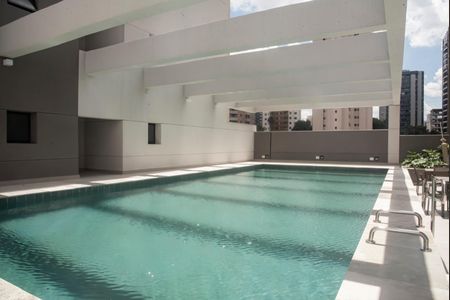 Apartamento à venda com 55m², 1 quarto e 1 vagaÁrea comum - Piscina