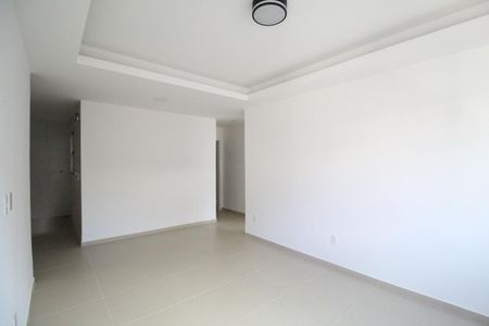 Apartamento para alugar com 75m², 2 quartos e sem vagaSala